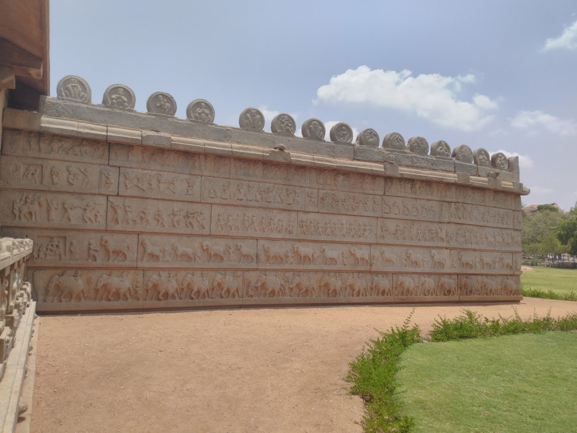 Hazararama Temple Outer wall